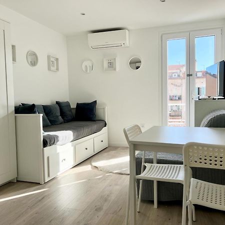 Studio Moderne Renove Avec Balcon Niza Exterior foto